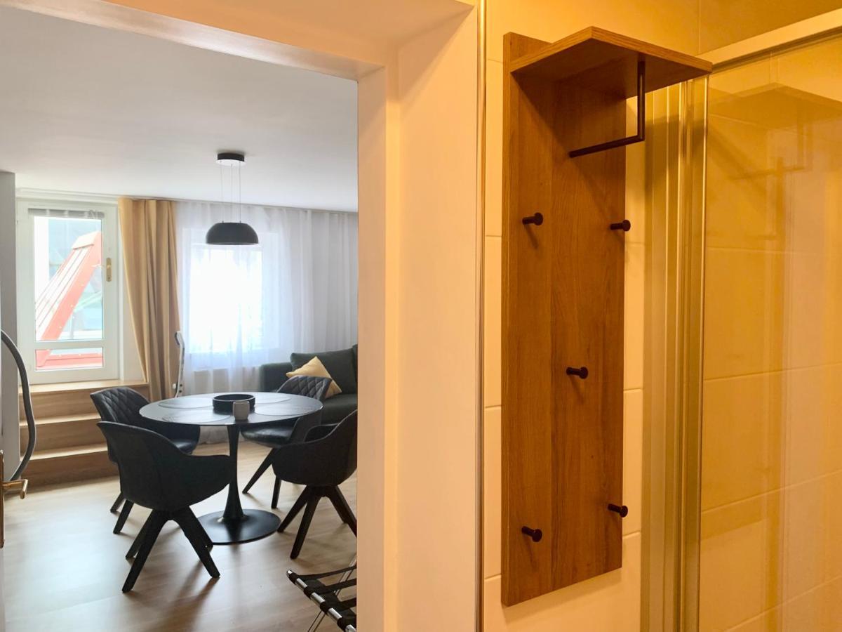 Air-conditioned, Quiet With A Terrace In Center Of St Poelten - Smart Tv Apartament